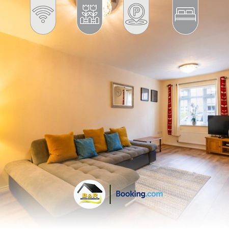 3 Bedroom House By B And R Serviced Accommodation Amesbury With Super Fast Wi-Fi 145Mbps المظهر الخارجي الصورة