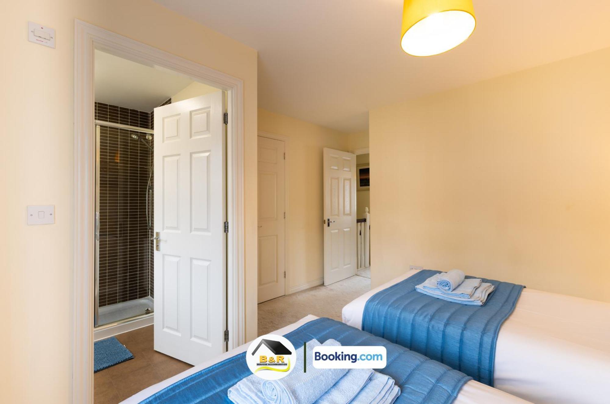 3 Bedroom House By B And R Serviced Accommodation Amesbury With Super Fast Wi-Fi 145Mbps المظهر الخارجي الصورة
